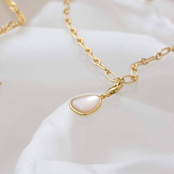 Liliane Charm